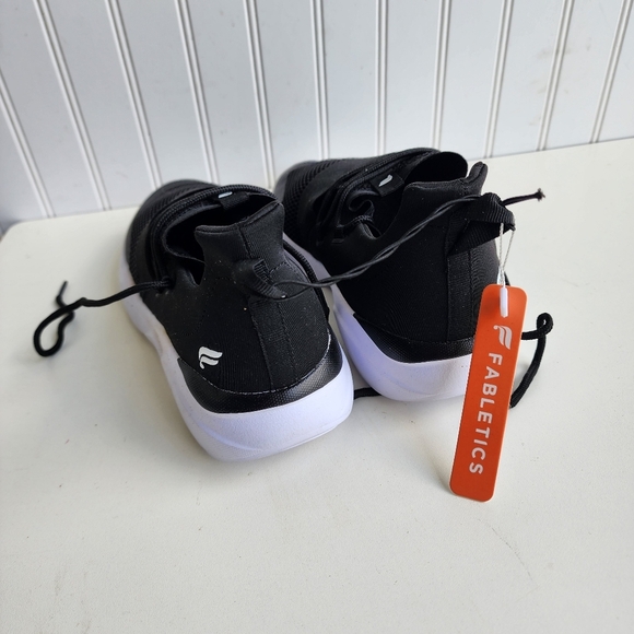 New Fabletics Zephyr Women’s Black Running Comfort Shoes Size 10 - Picture 6 of 9